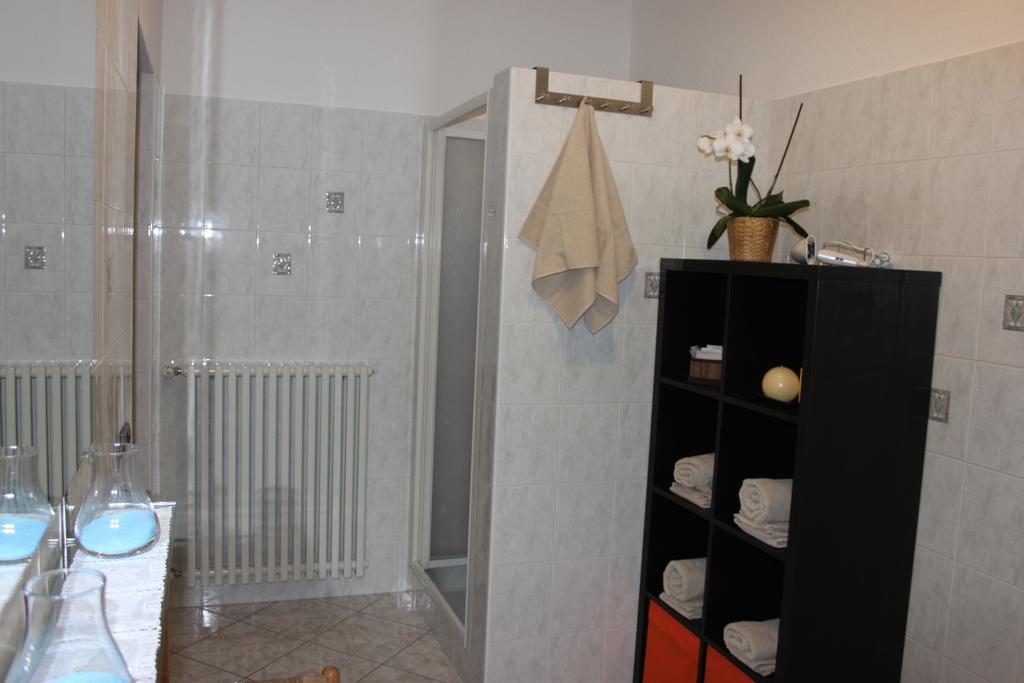 La Madonnina Apartment Villa di Tirano Bilik gambar