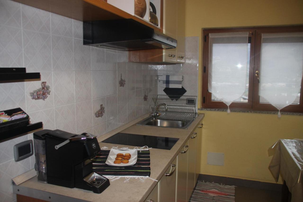 La Madonnina Apartment Villa di Tirano Luaran gambar